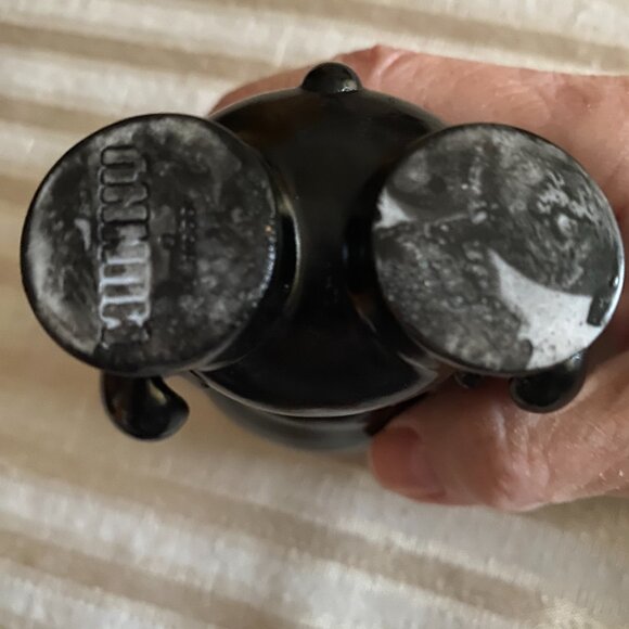 KIDROBOT MUNNY BLACK 4.5" PRE OWNED - Picture 5 of 5